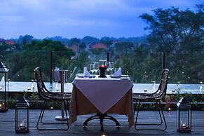 Ubud Village Hotel