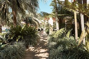 Sea Change Beachfront Apartments