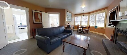 Little River Inn