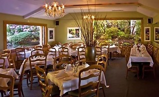 Little River Inn