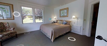 Little River Inn