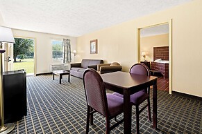 Americas Best Value Inn & Suites Mt. Pleasant