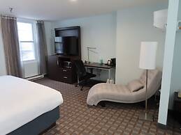 St. Charles Hotel