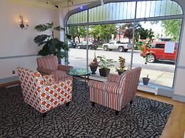 St. Charles Hotel