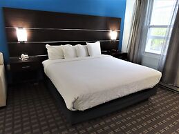 St. Charles Hotel