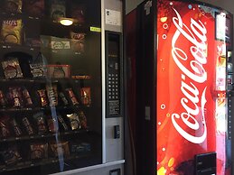 Travelodge by Wyndham Dunsmuir