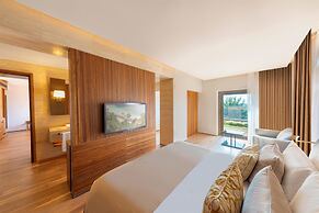 D Maris Bay