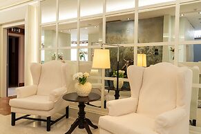 Hotel Roxy Plaza