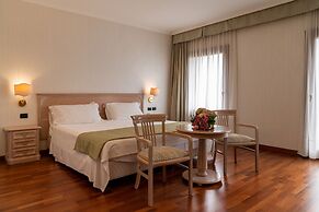 Hotel Roxy Plaza