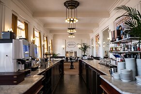 Thermae Palace Hotel