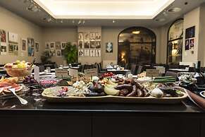 Carat Boutique Hotel