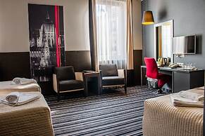 Carat Boutique Hotel