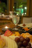 Hotel by the Red Canal