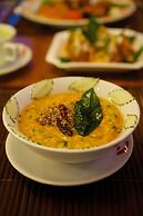 Hotel by the Red Canal