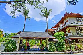 Hotel by the Red Canal