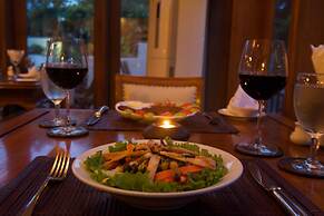 Hotel by the Red Canal