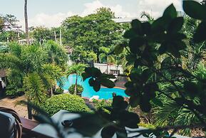 Hotel by the Red Canal