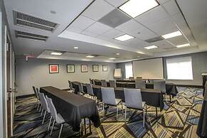 Holiday Inn Express Hotel & Suites Charleston-North by IHG