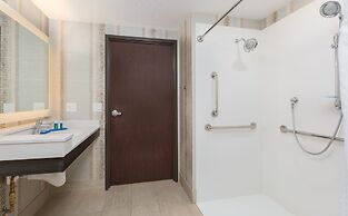 Holiday Inn Express Hotel & Suites Eugene Downtown-University by IHG