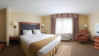 Holiday Inn Express Hotel & Suites Laredo-Event Center Area by IHG