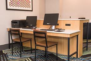 Holiday Inn Express & Suites Columbia-Fort Jackson by IHG