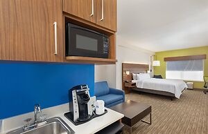 Holiday Inn Express Hotel & Suites Birmingham - Inverness by IHG