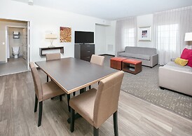 Staybridge Suites Plano - Richardson Area by IHG