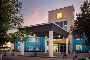 Home Inn Express - Medicine Hat