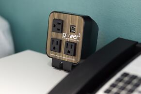 Home Inn Express - Medicine Hat