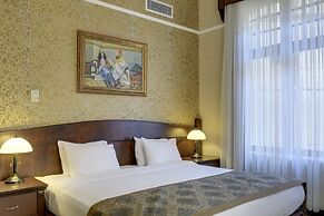 Legacy Ottoman Hotel