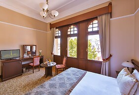 Legacy Ottoman Hotel