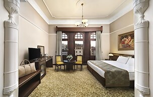 Legacy Ottoman Hotel