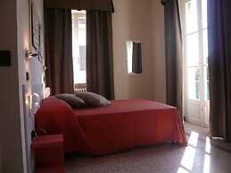 Lucca In Villa Elisa & Gentucca