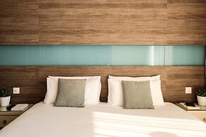 115 The Strand Hotel by NEU Collective