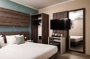 115 The Strand Hotel by NEU Collective
