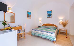 Hotel Samira Club - Caters to Couples