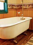 Featherbed Railroad B&B Resort