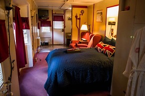 Featherbed Railroad B&B Resort