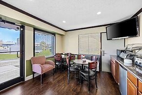 Americas Best Value Inn Ft. Jackson