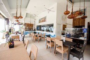 Microtel by Wyndham Boracay