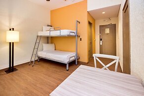 Microtel by Wyndham Boracay