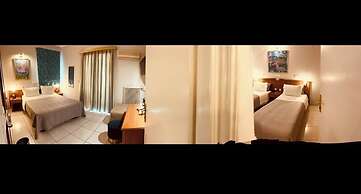 Hotel Triton