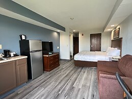 Hometowne Studios & Suites By Red Roof Washington