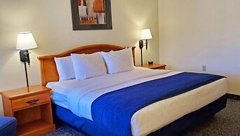 Magnuson Grand Pikes Peak