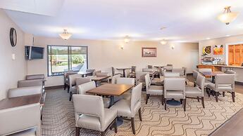 Magnuson Grand Pikes Peak