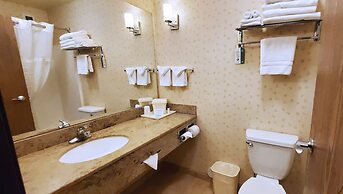 Magnuson Grand Pikes Peak