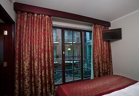 London Hotel