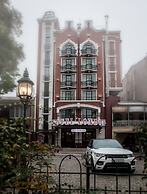 London Hotel