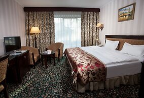 London Hotel