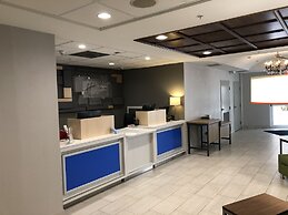 Holiday Inn Express & Suites West Palm Beach Metrocentre by IHG